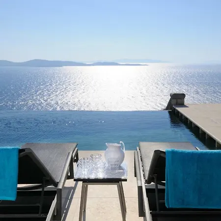 Seabird & Sunbird Villa *
